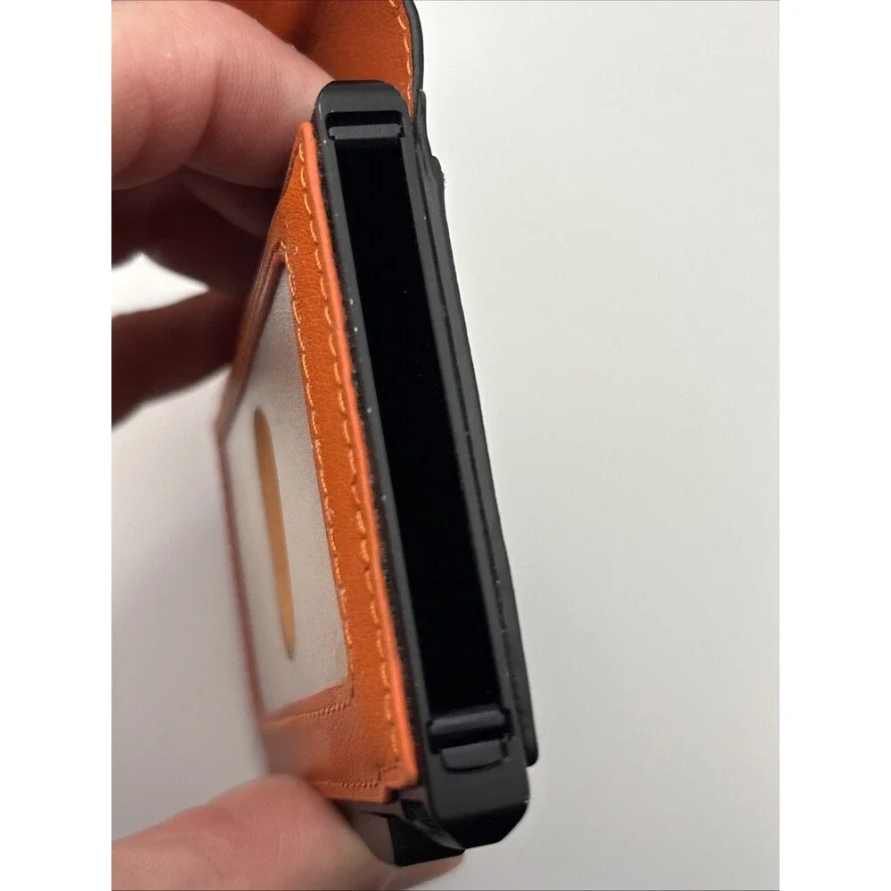 Type Men’s Carbon Fiber RFID Blocking Slim Bifold Wallet Money Clip Pop-Up